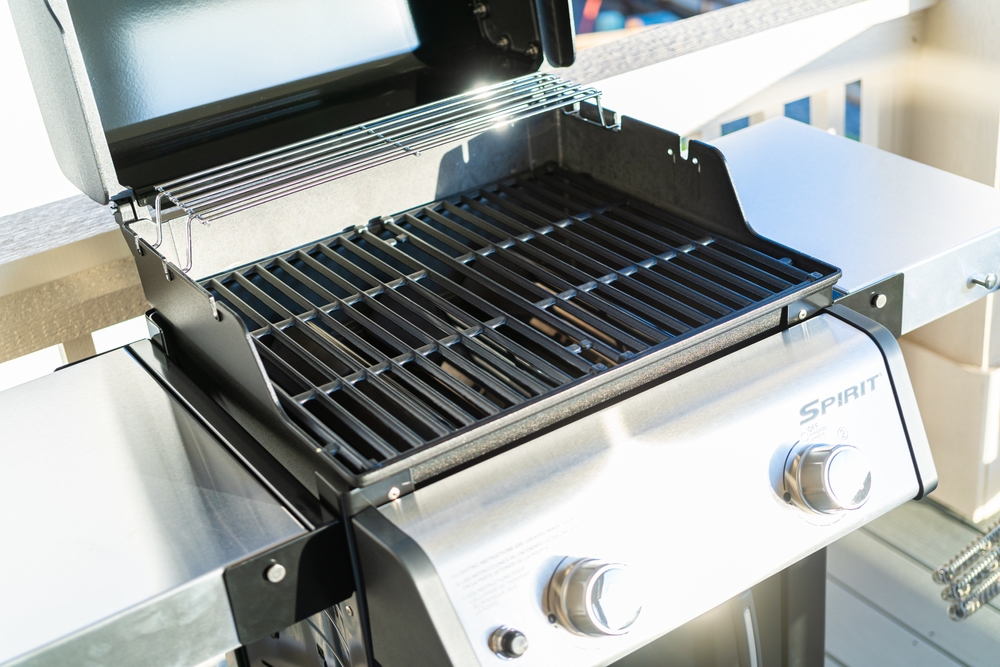 A Weber in Sydney open to display the grill plate.