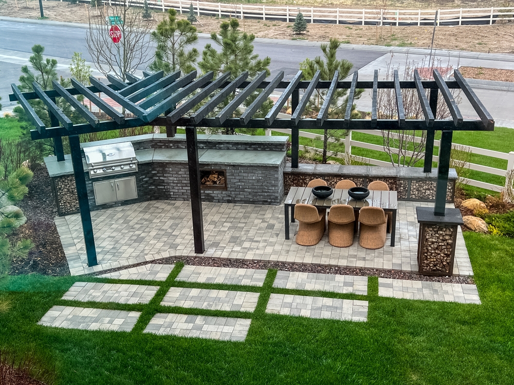 An outdoor setting using outdoor kitchen material in Australia that is UV resistant.